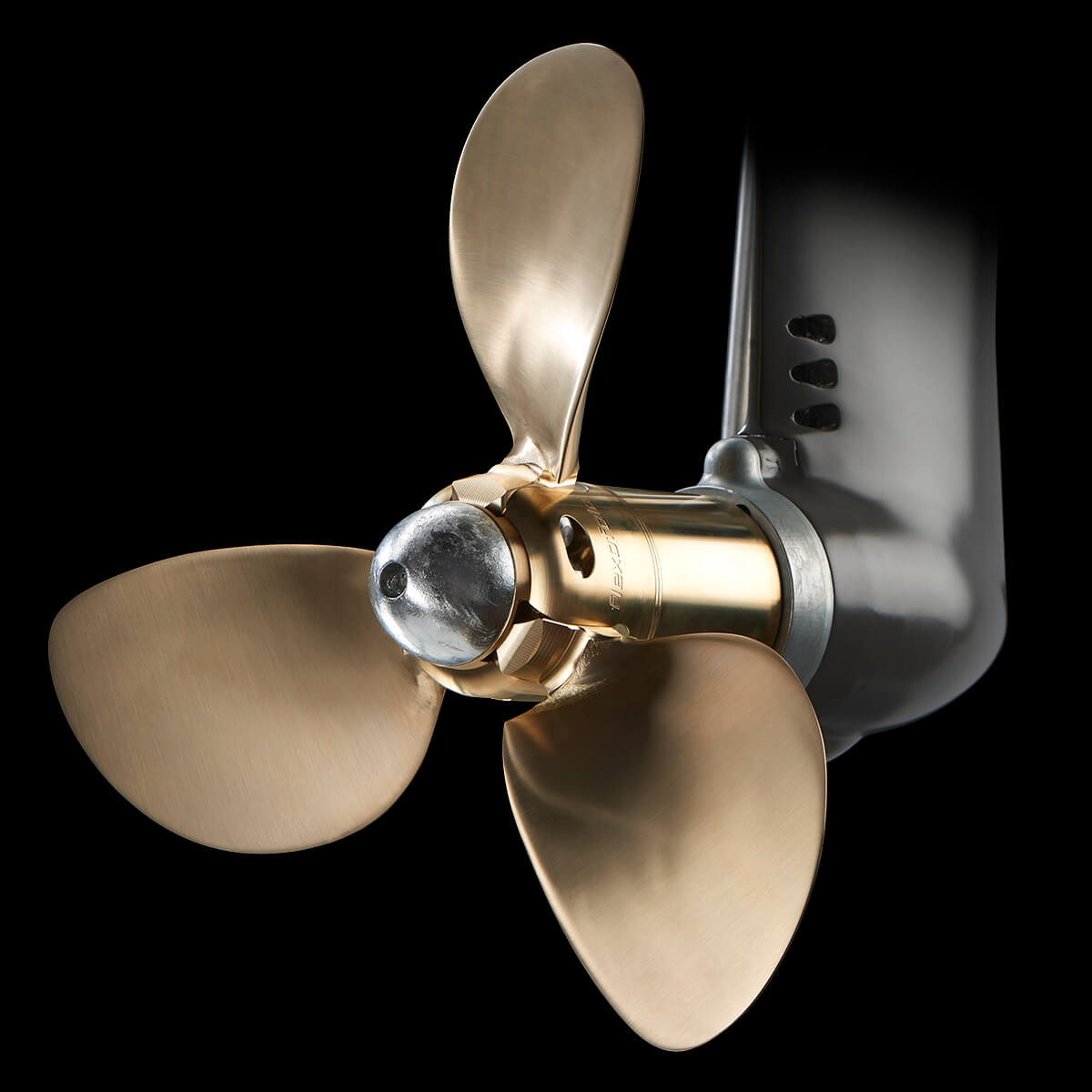 3-Blade Saildrive Folding Propeller 1